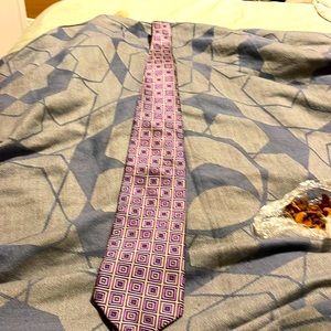 Louis Dell’Olio 100% Silk Tie Hand Made.